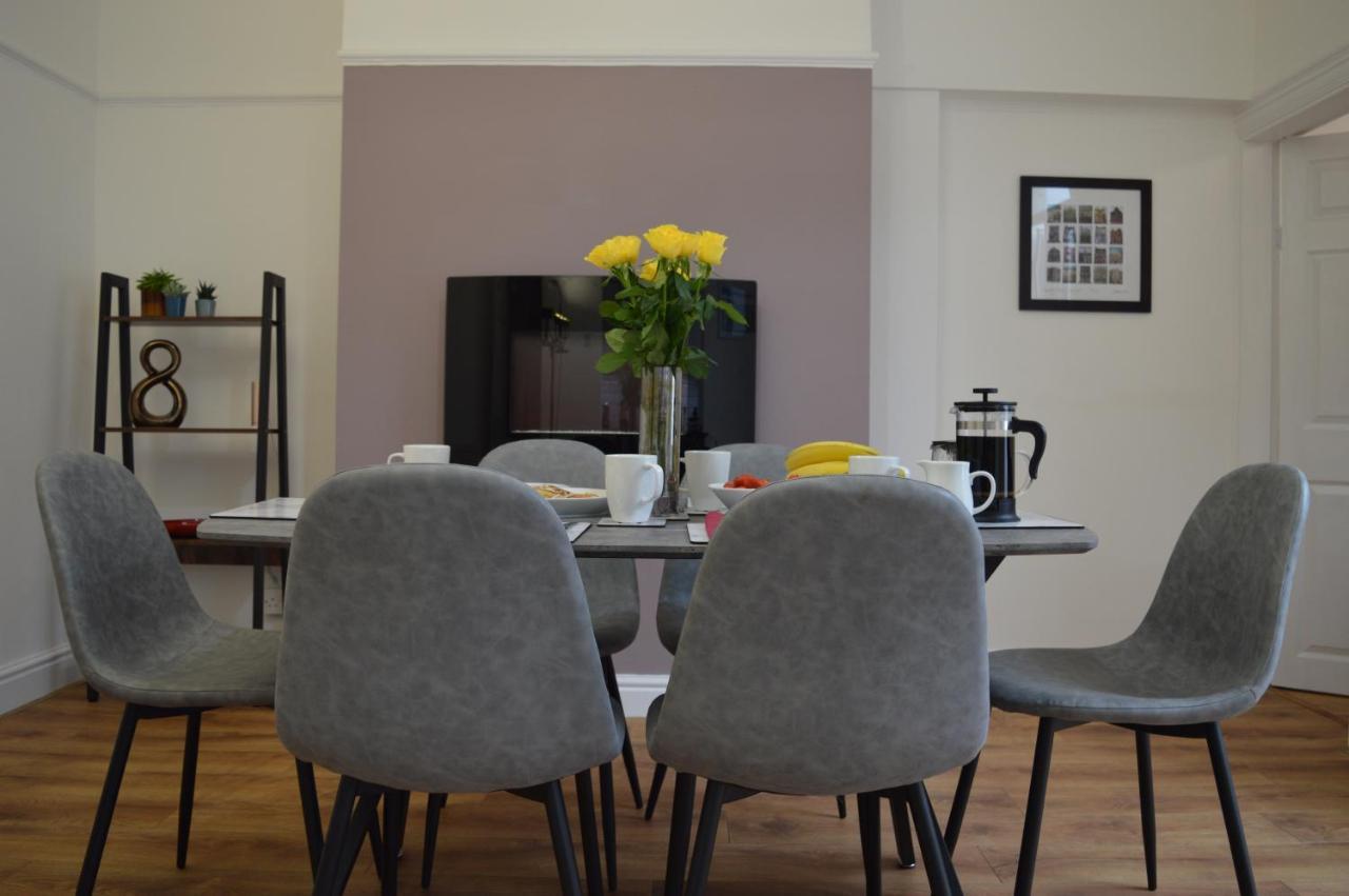 Library House Villa Liverpool Bagian luar foto